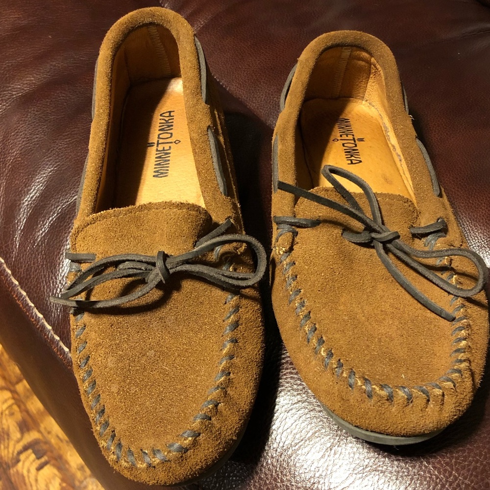 Minnetonka slip on shoes